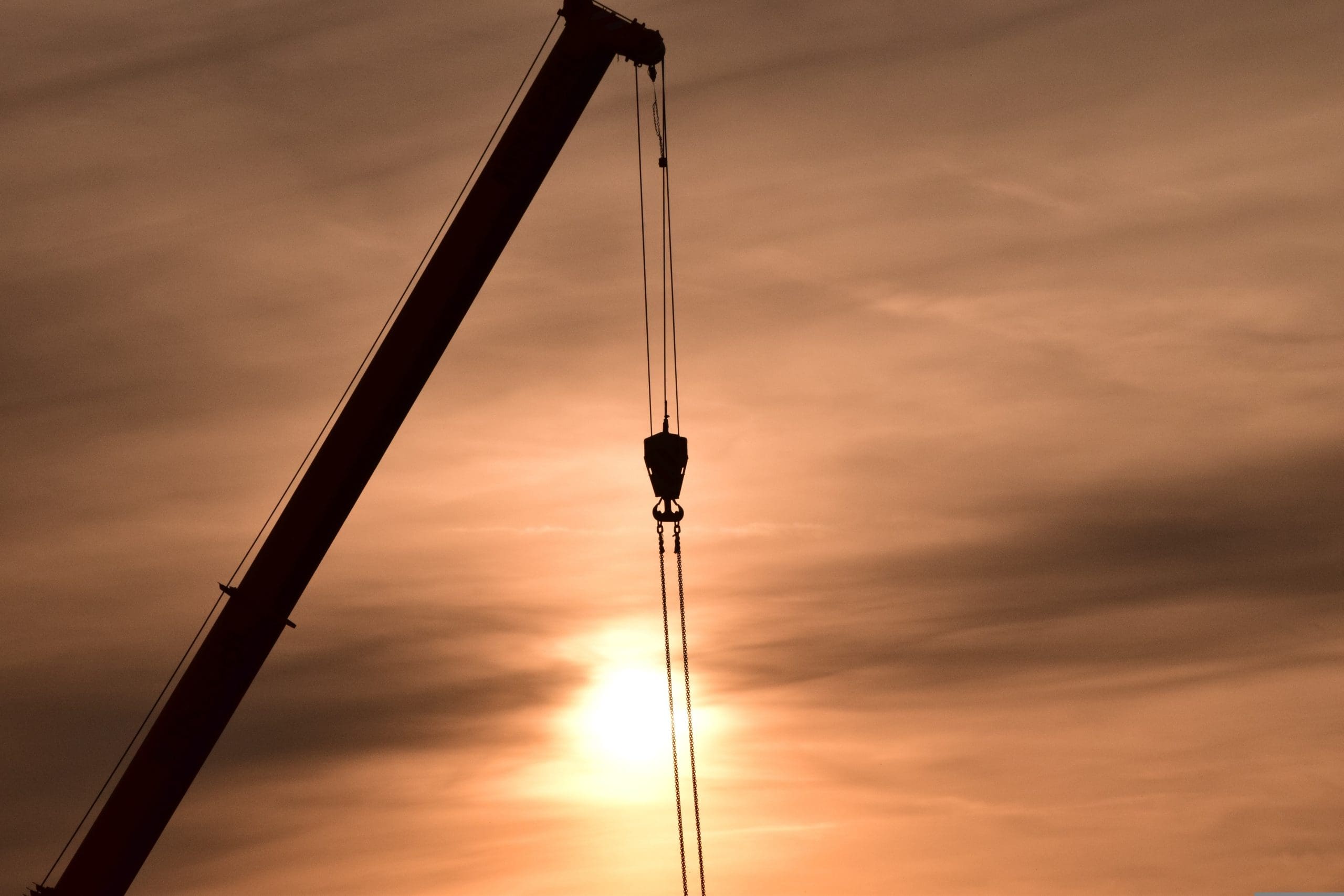 Torenkraan zonsondergang
